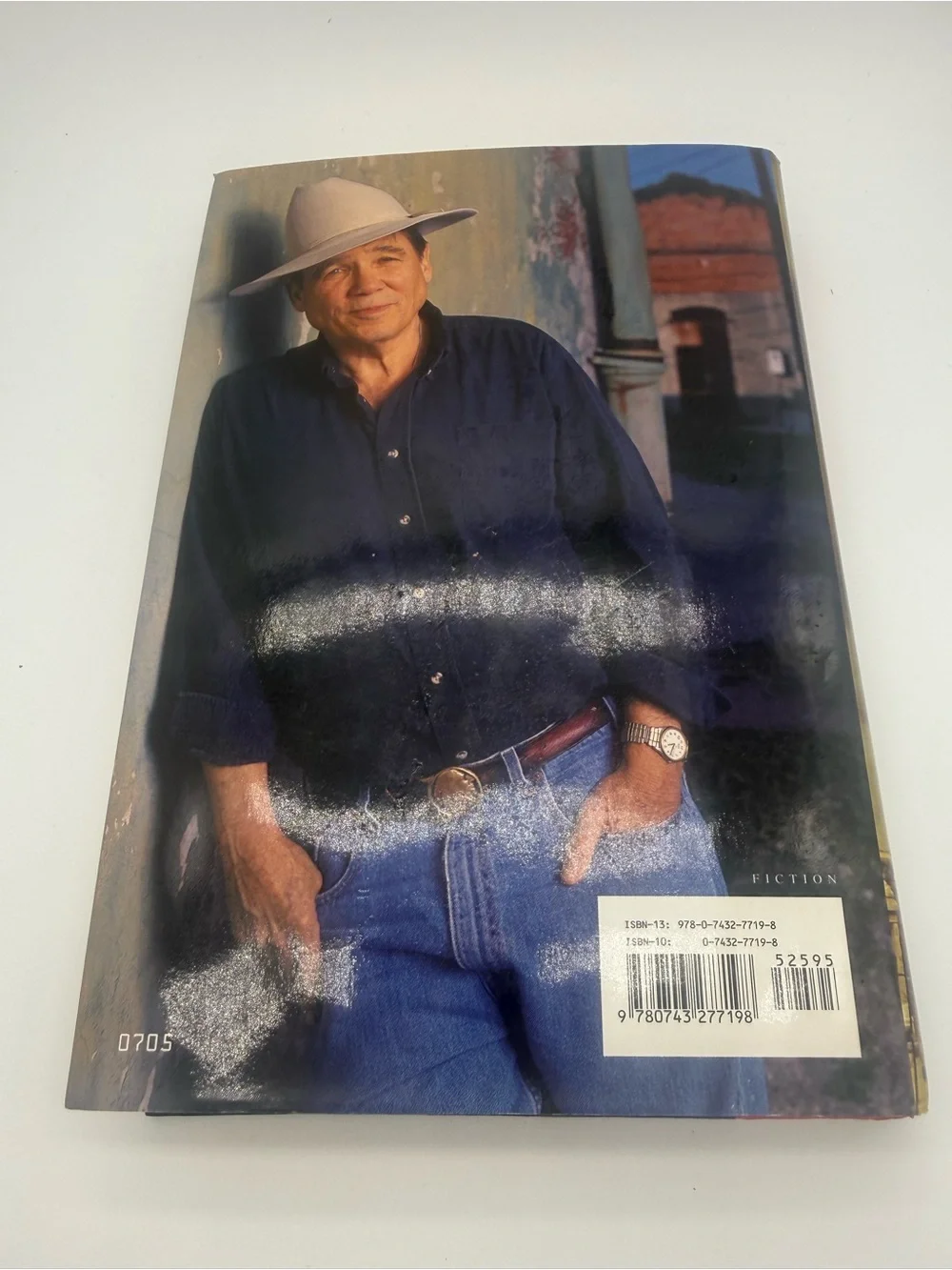 Crusader's Cross: A Dave Robicheaux Novel Hardcover 2005 by James Lee Burke Book